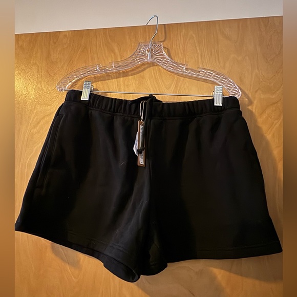 SKIMS Pants - Skims Cotton Fleece Classic Short